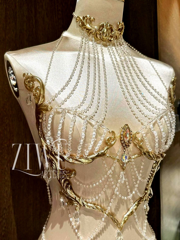 ZIWU ARTEMIS LUXURIOUS CRYSTAL DIAMOND QUEEN RESIN TOP COSTUME PATENT-PROTECTED