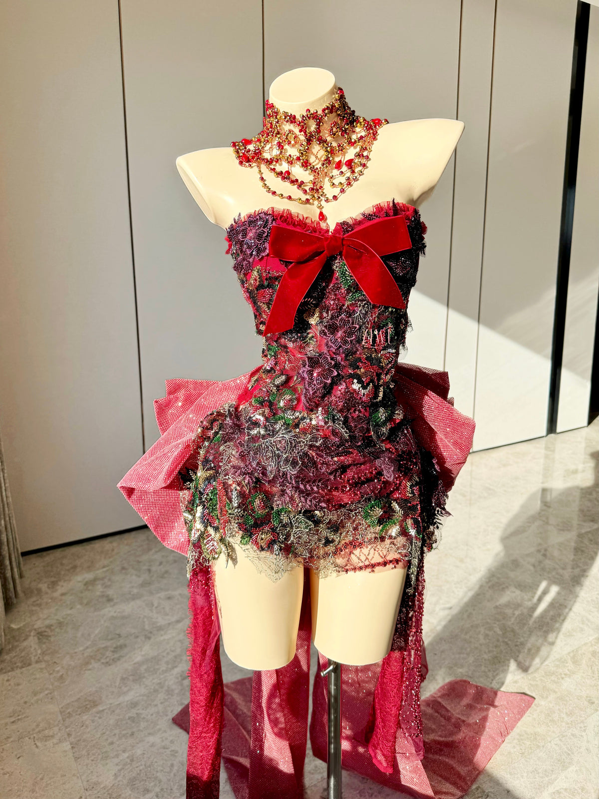 ZIWU ARTEMIS CRIMSON BOW FLORAL ENSEMBLE COSTUME PATENT-PROTECTED