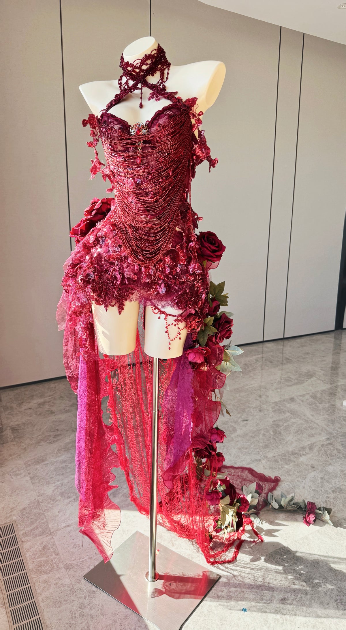 ZIWU ARTEMIS CRIMSON ROSE REVERIE EMPRESS DRESS ENSEMBLE COSTUME PATENT-PROTECTED