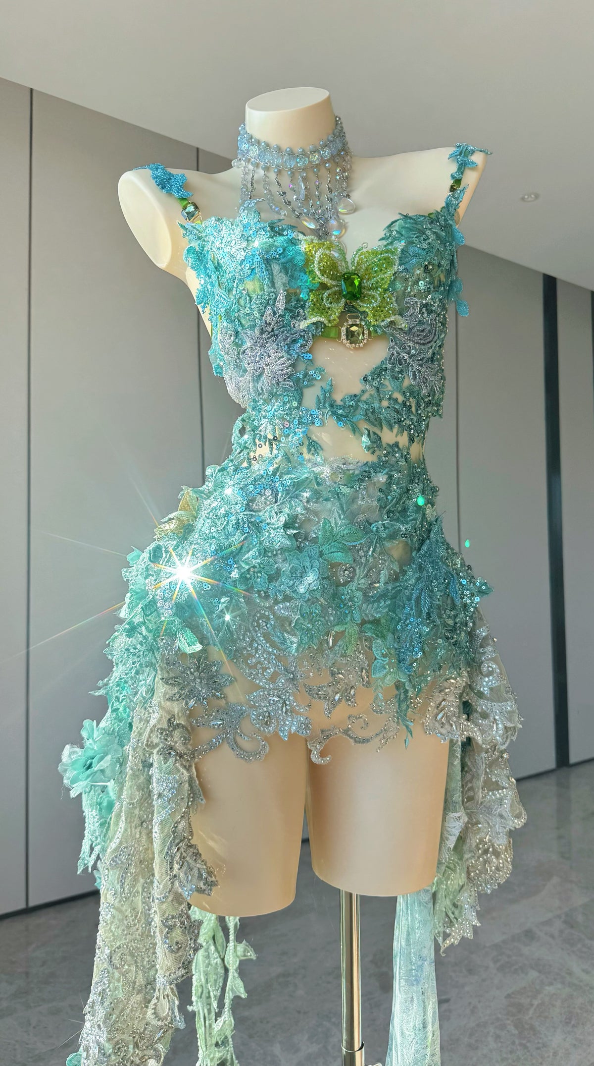 ZIWU ARTEMIS EMERALD TIDES IN SILVER EMPRESS DRESS ENSEMBLE COSTUME PATENT-PROTECTED