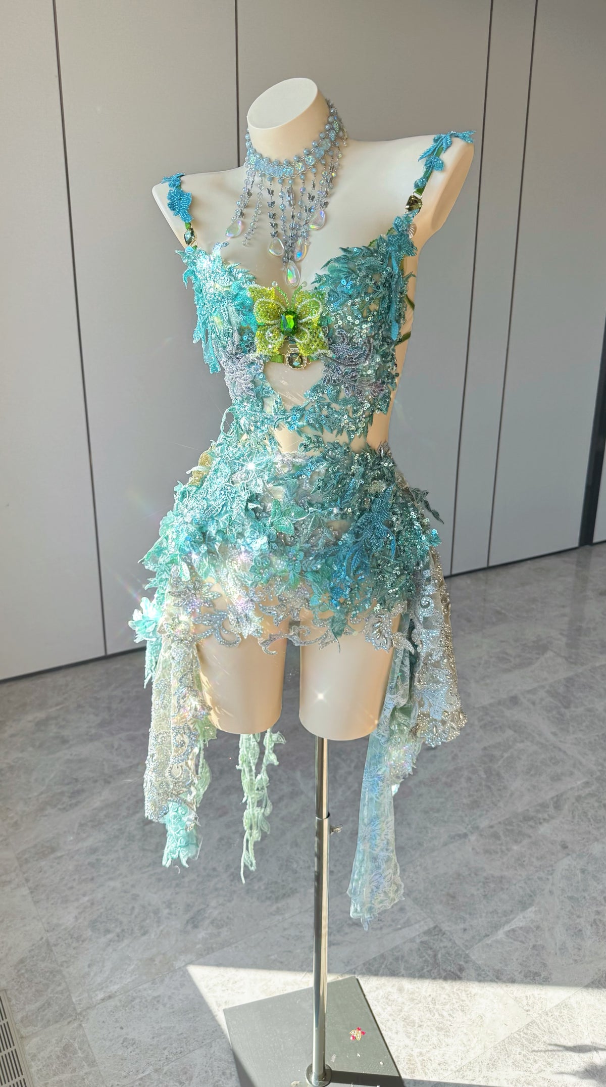 ZIWU ARTEMIS EMERALD TIDES IN SILVER EMPRESS DRESS ENSEMBLE COSTUME PATENT-PROTECTED