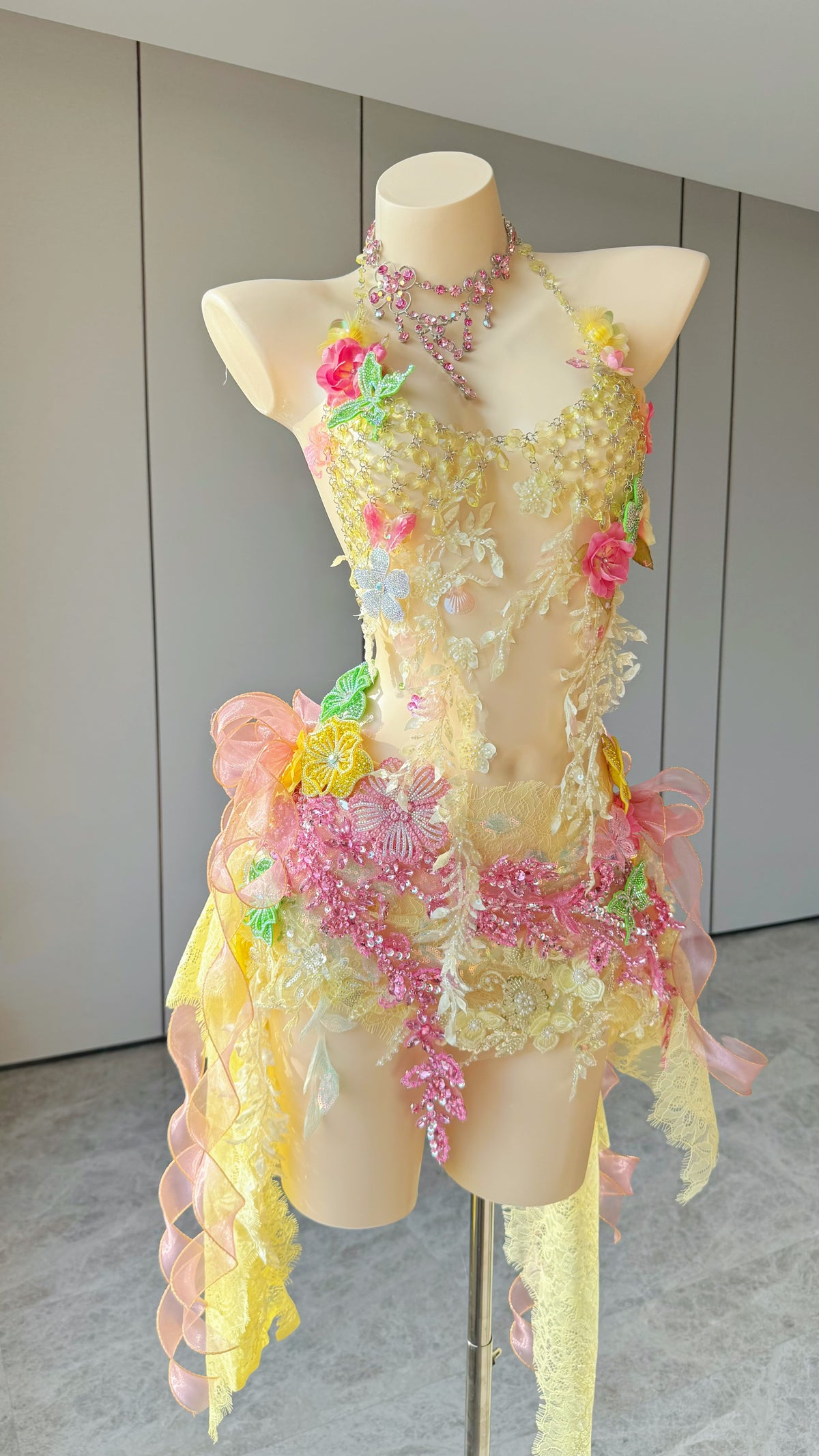 ZIWU ARTEMIS HONEY PEARL CASCADE EMPRESS DRESS ENSEMBLE COSTUME PATENT-PROTECTED