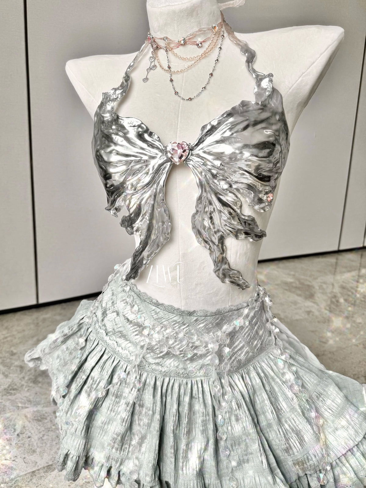 ZIWU ARTEMIS SILVER HEART BOW RESIN PORCELAIN CORSET BRA TOP COSPLAY COSTUME PATENT-PROTECTED