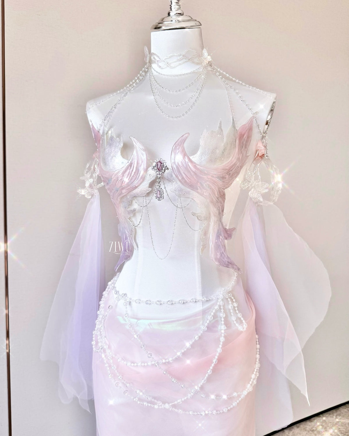 ZIWU ARTEMIS CELESTIAL GRACE RESIN TOP COSTUME PATENT-PROTECTED