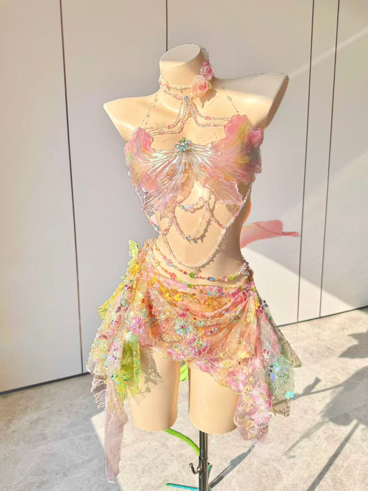 ZIWU ARTEMIS RAINBOW BLOSSOM BUTTERFLY GARB RESIN TOP COSTUME PATENT-PROTECTED