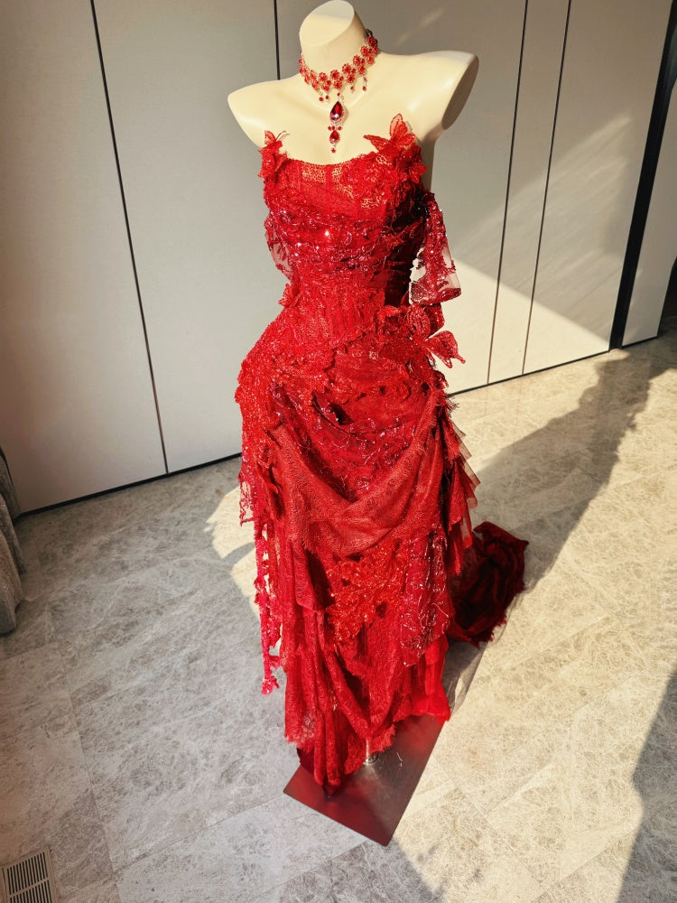 ZIWU ARTEMIS RED OPULENT LACE TRAIN DRESS ENSEMBLE COSTUME PATENT-PROTECTED