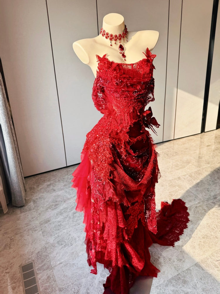 ZIWU ARTEMIS RED OPULENT LACE TRAIN DRESS ENSEMBLE COSTUME PATENT-PROTECTED