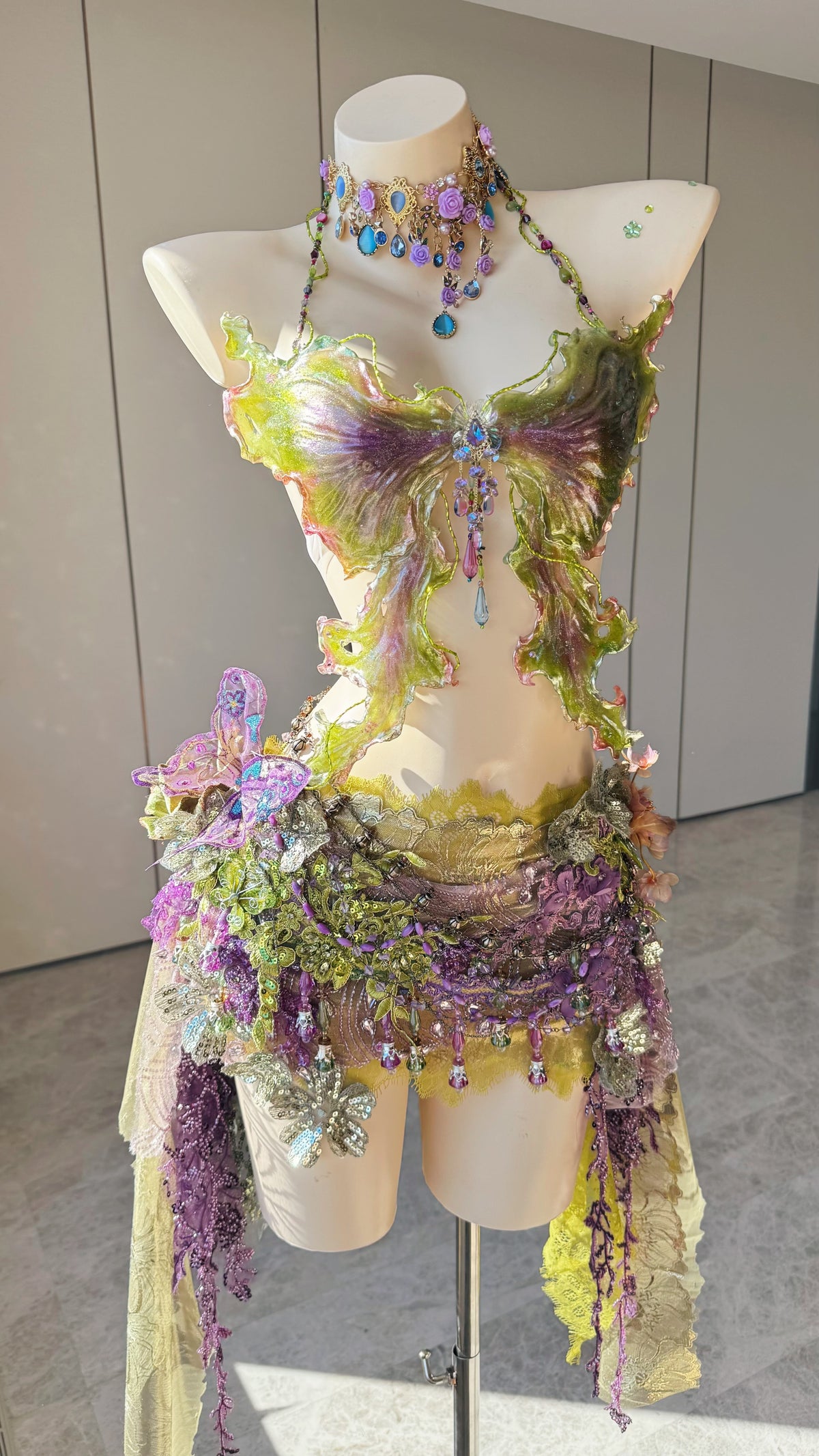 ZIWU ARTEMIS WISTERIA FOREST DREAM RESIN TOP COSTUME PATENT-PROTECTED
