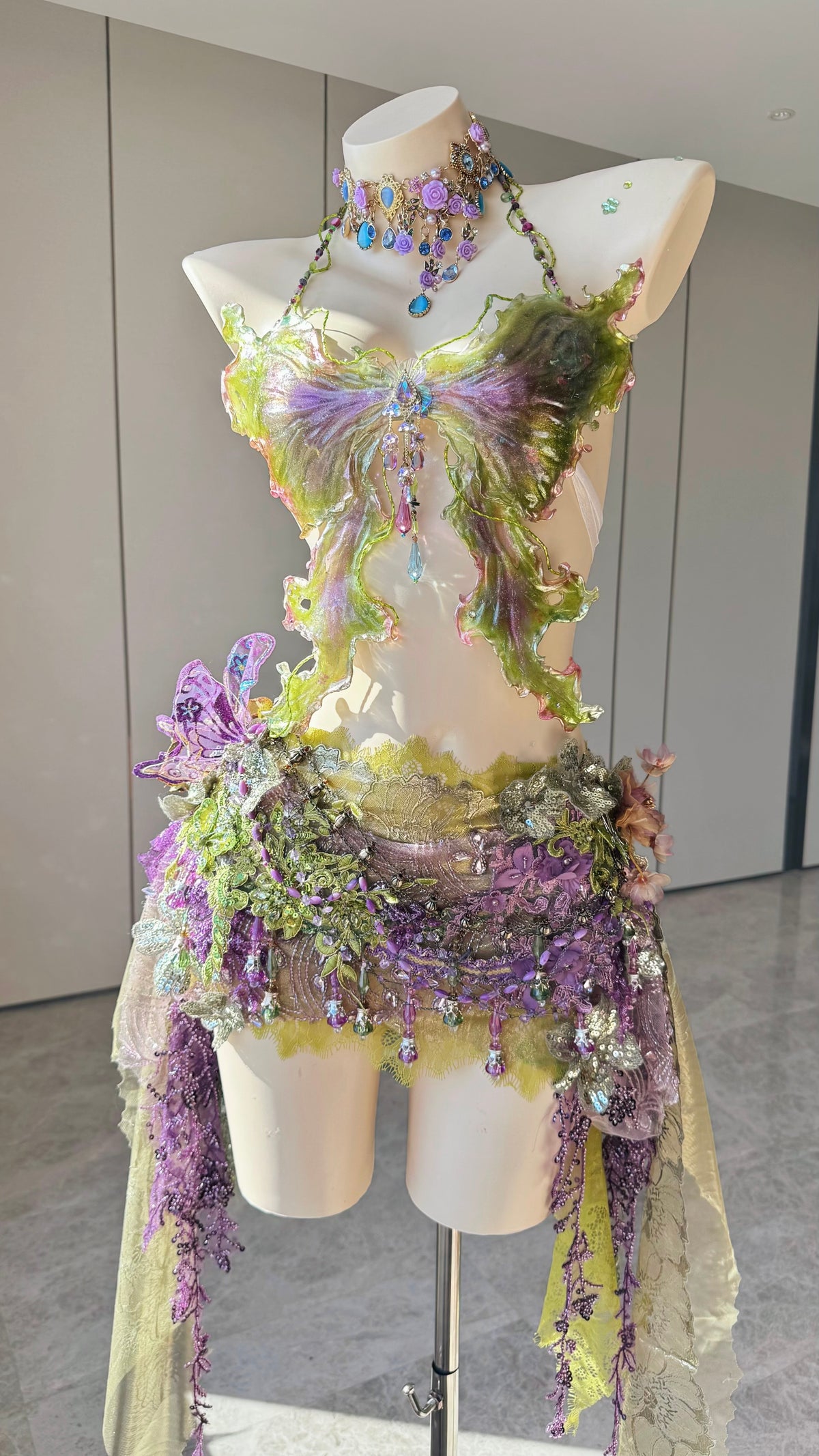 ZIWU ARTEMIS WISTERIA FOREST DREAM RESIN TOP COSTUME PATENT-PROTECTED